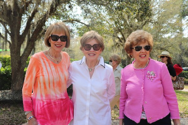 Barbara Lyon, Nancy Pandolfi, Claudia Malone
