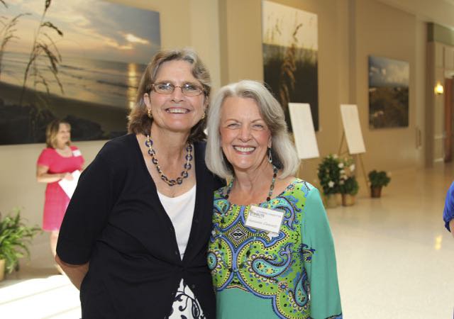 Dawn Hart, Suzanne Clements