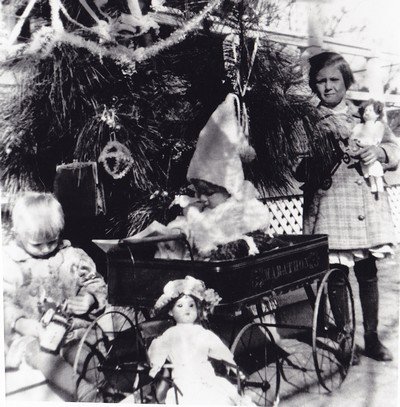 Svendsen Children Christmas
