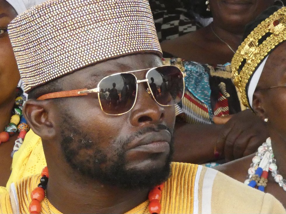 Beninese Man with sunglasses